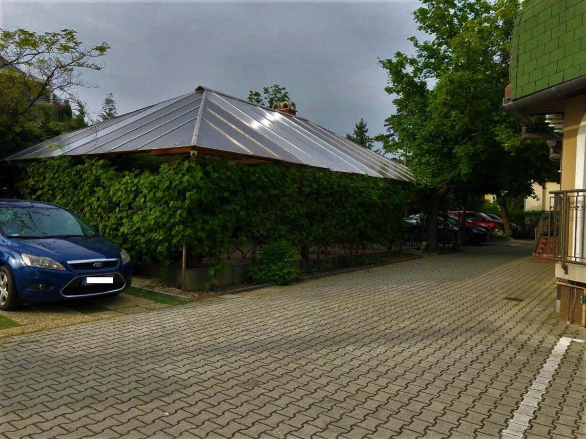 Zoeldteto Panzio Bed & Breakfast Balatonfüred Eksteriør bilde