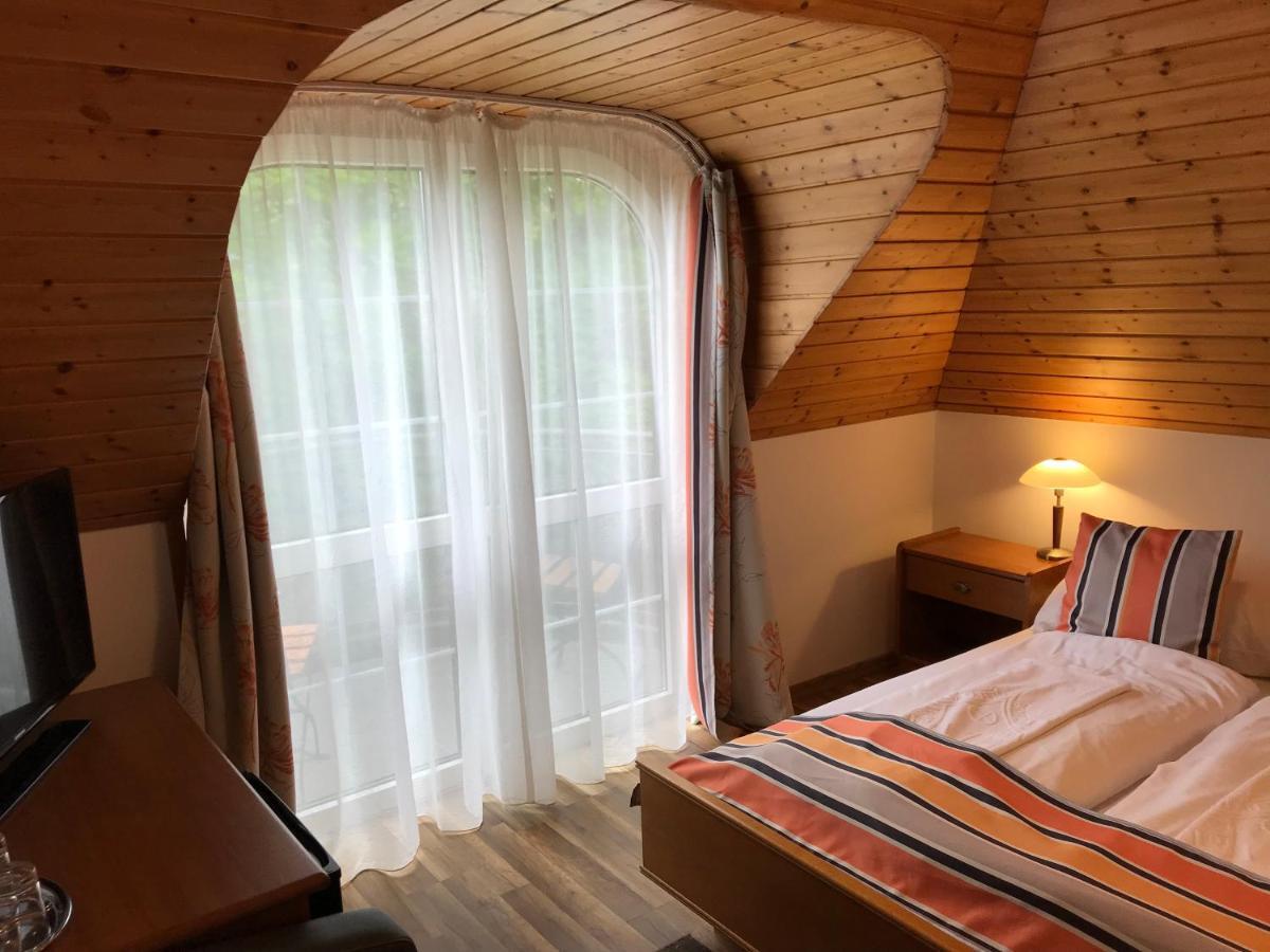 Zoeldteto Panzio Bed & Breakfast Balatonfüred Eksteriør bilde